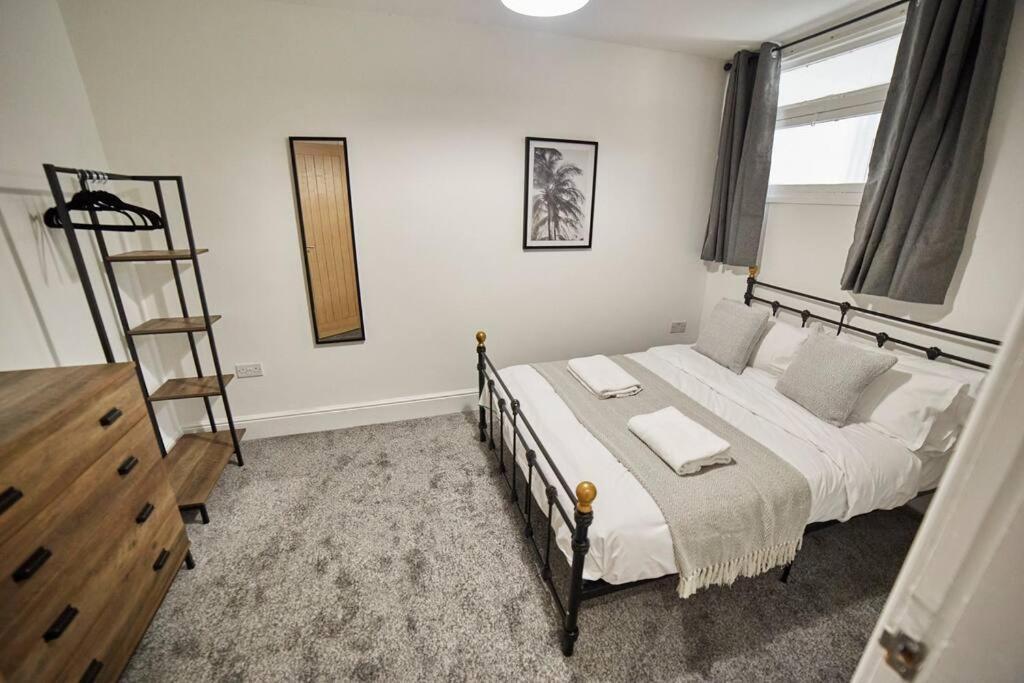 High Spec Spacious 2Bd Apt, Parking, Nr Newcastle Gateshead Eksteriør billede
